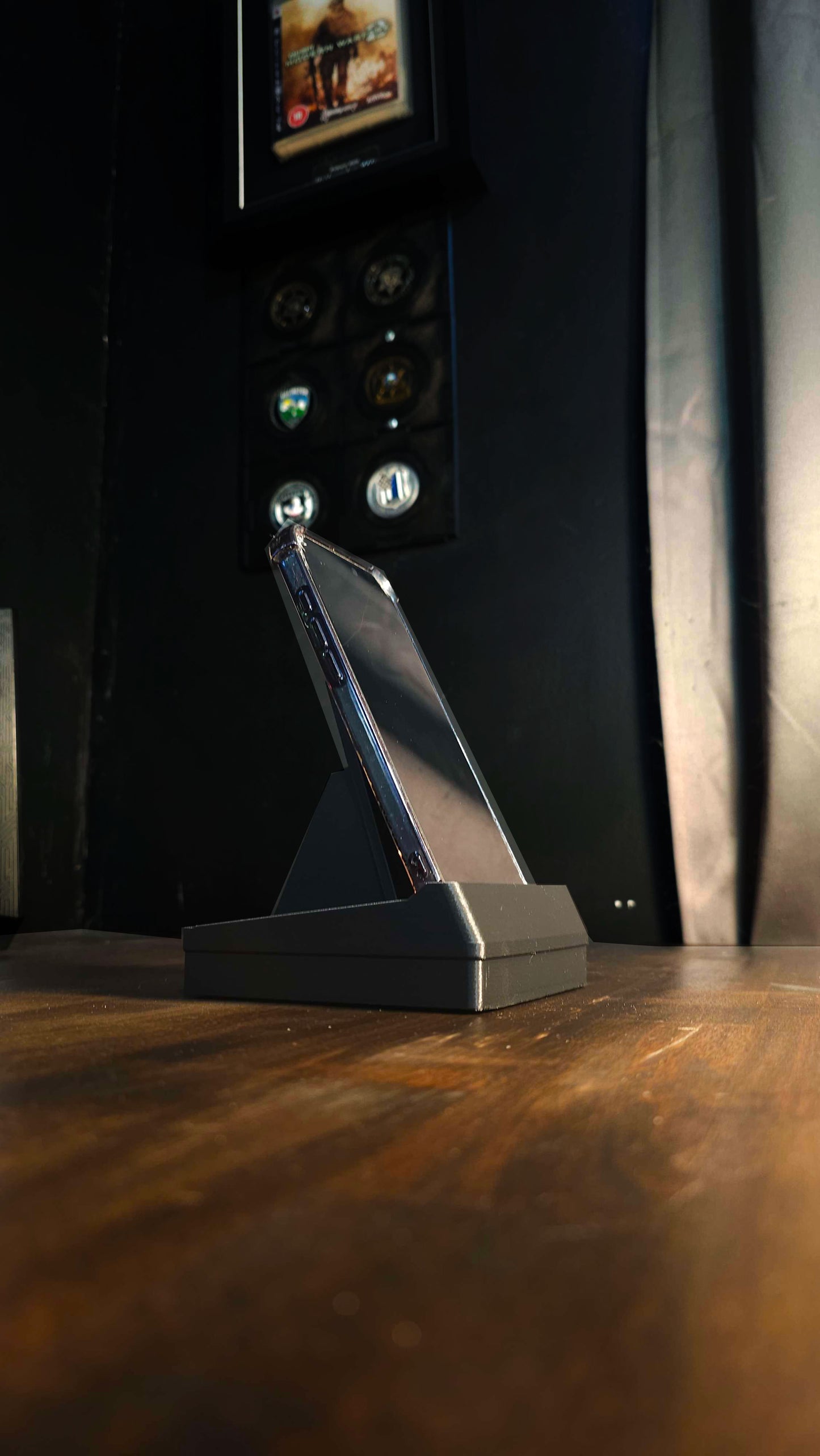 Forgevia Slate Dock | Charging Phone Dock