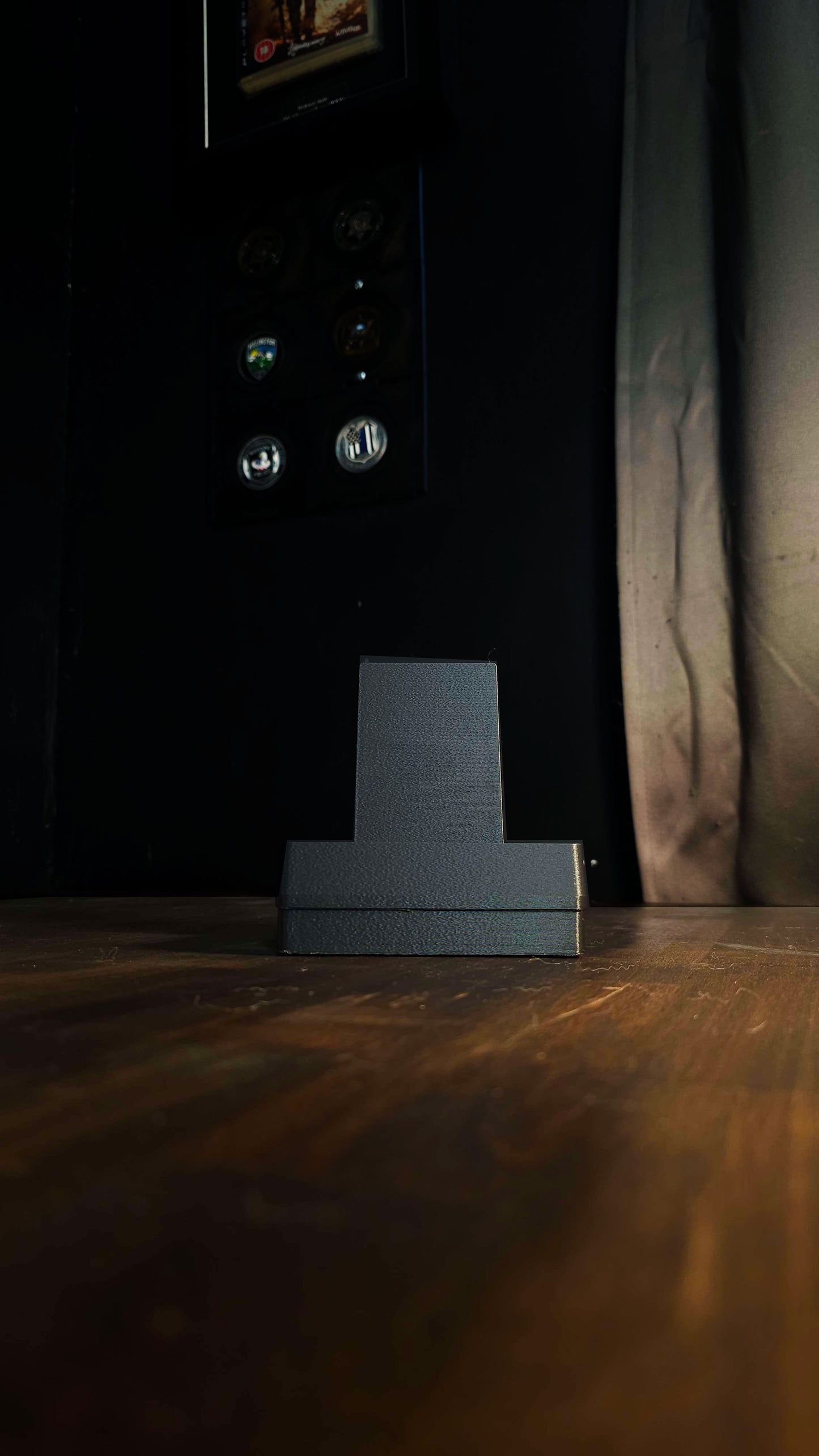 Forgevia Slate Dock | Charging Phone Dock