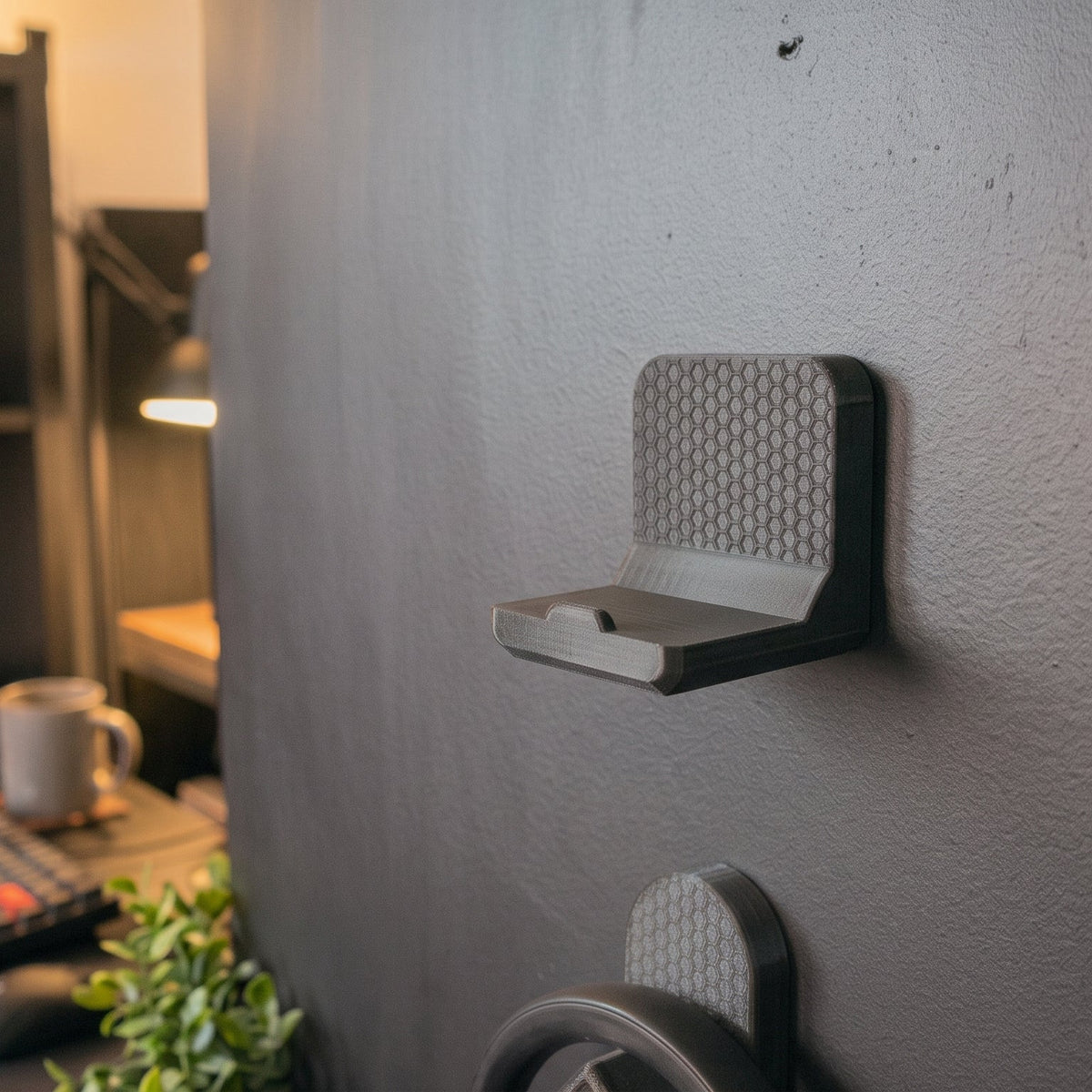 Flush Universal Controller Wall Mount - Gaming Setup Organizer.