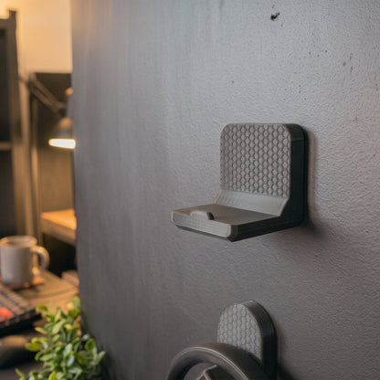 Flush Universal Controller Wall Mount - Gaming Setup Organizer.