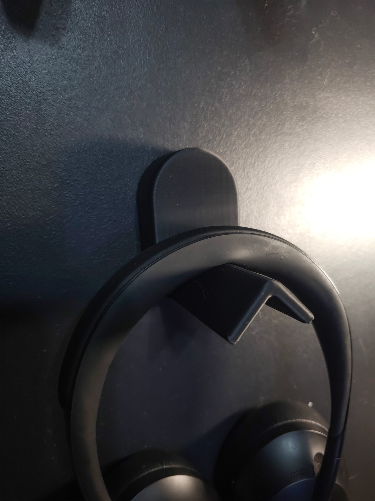Minimalist Headphone Wall Mount & Holder — Clean-Face Modular Gaming Headset Hanger with 3M VHB Tape & Screws